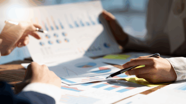 自己申告の時間報告が、GPS機能・タイムスタンプにより作業の「見える化」に成功